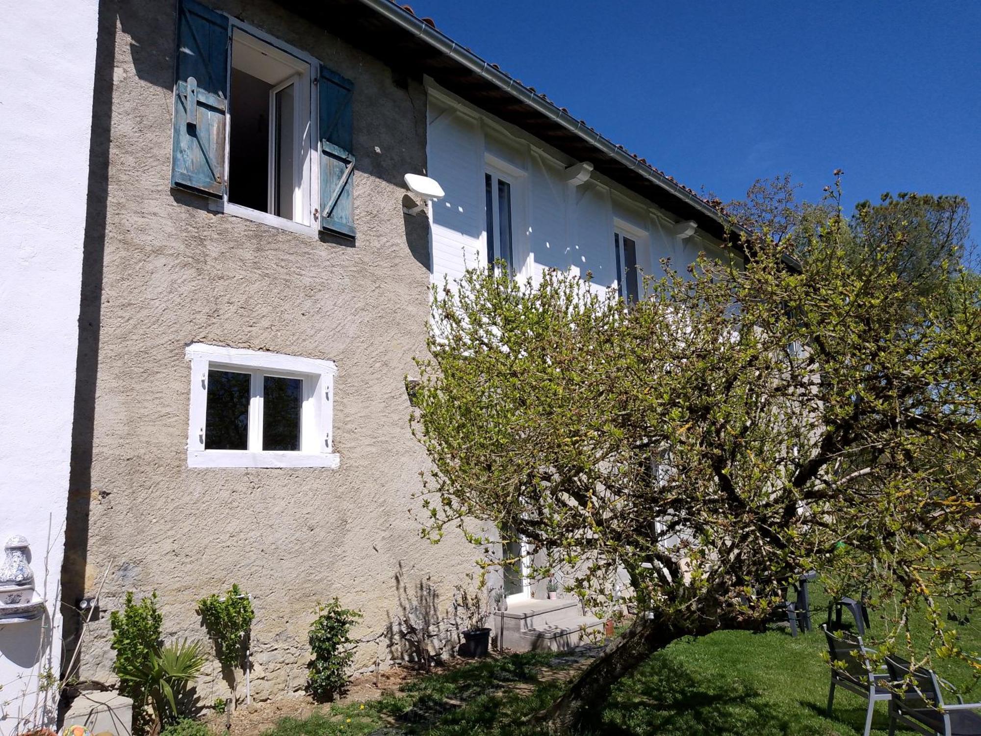 Pyrenees Vue Gite - Vues Fantastique, Parking Gratuit Sur Place & Piscine Saint Gaudens Esterno foto